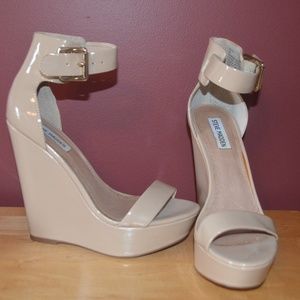 Steve Madden Nude Platform Wedges